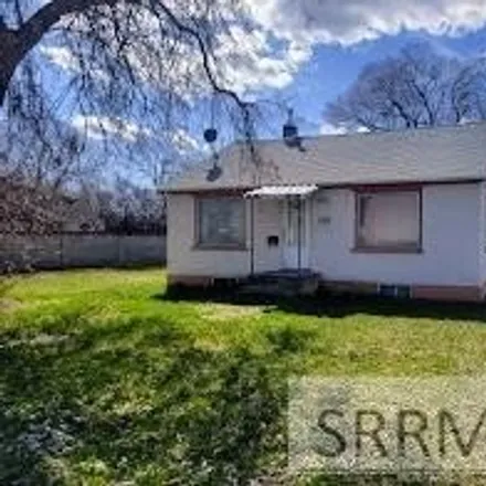 Image 1 - 901 Iona Street, Idaho Falls, ID 83402, USA - House for sale