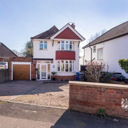 Rent this 3 bed house on 15 St Mark's Road in Maidenhead, SL6 4DG