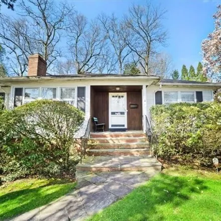 Buy this 3 bed house on 19 Midchester Avenue in Ridgeway, City of White Plains