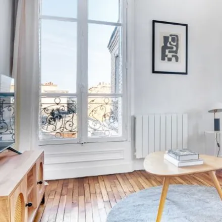 Image 4 - 20 Rue des Tournelles, 75004 Paris, France - Apartment for rent