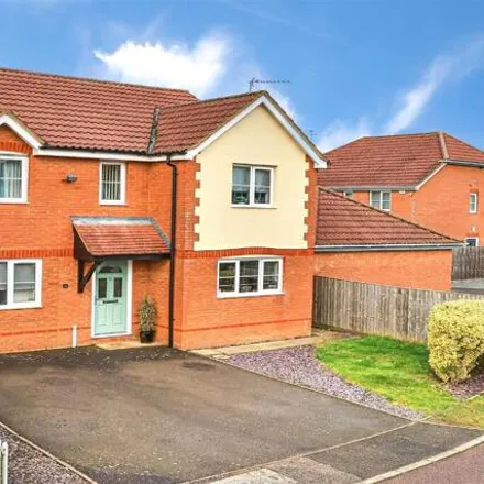 Buy this 4 bed house on Sherborne Way in Thrapston, NN14 4XG