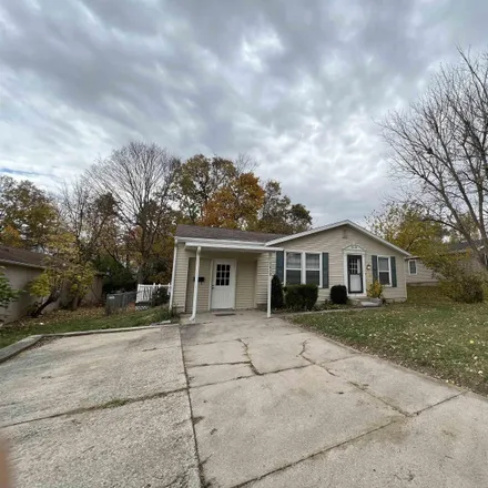 Buy this 3 bed house on 1620 College Avenue in Huntington, IN 46750