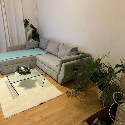 Rent this 2 bed apartment on Staakener Straße 72 in 13581 Berlin, Germany