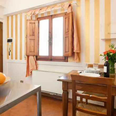Image 5 - Via del Canto de' Nelli, 20 R, 50123 Florence FI, Italy - Apartment for rent