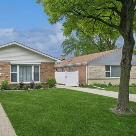 Buy this 3 bed house on 3978 Fargo Avenue in Skokie, IL 60076
