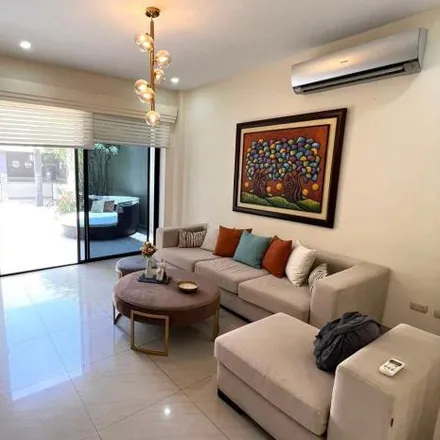 Buy this 3 bed house on Josefa de Azoategui in 090902, Guayaquil