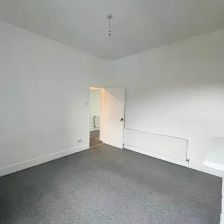Image 9 - Chatsworth Court, Powerscroft Road, Lower Clapton, London, E5 0PS, United Kingdom - Townhouse for rent