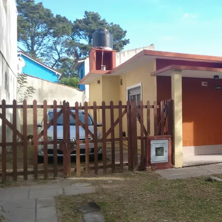Buy this studio house on Joaquín V. González 3249 in Claypole, Argentina