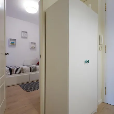 Image 1 - Carrer del Rosselló, 321, 08037 Barcelona, Spain - Apartment for rent