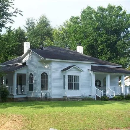 Buy this 3 bed house on 308 Wood St in Water Valley, Mississippi