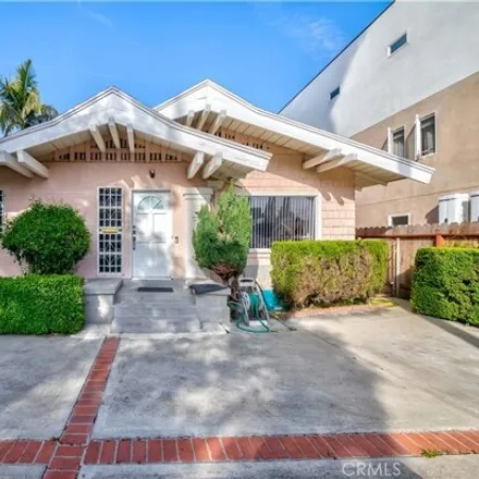 Buy this 7 bed house on 5511 Barton Avenue in Los Angeles, CA 90038