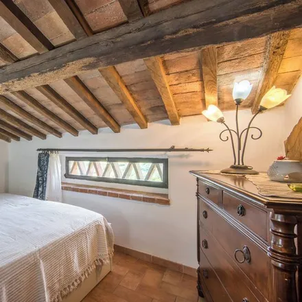 Rent this 1 bed house on 53030 Radicondoli SI