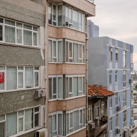 Image 2 - Banyolar Sokağı, 34142 Bakırköy, Turkey - Apartment for rent