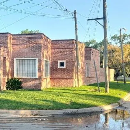 Image 2 - Avenida Roque Sáenz Peña, Partido de Brandsen, 1980 Brandsen, Argentina - House for sale