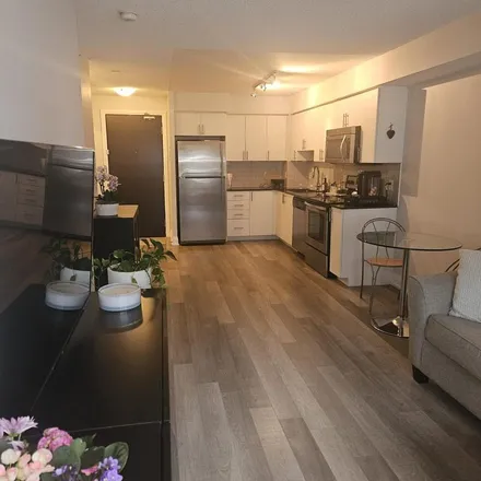 Rent this 1 bed apartment on Highway 7 in Richmond Hill, ON L4B 1A7