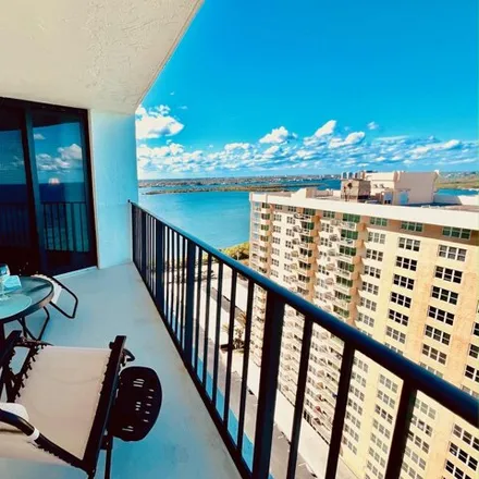 Image 8 - 5406 North Ocean Drive, Palm Beach Isles, Riviera Beach, FL 33404, USA - Condo for rent