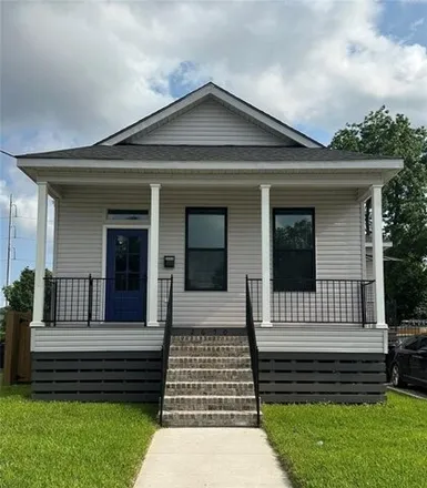 Rent this 3 bed house on 2665 Treasure Street in New Orleans, LA 70122