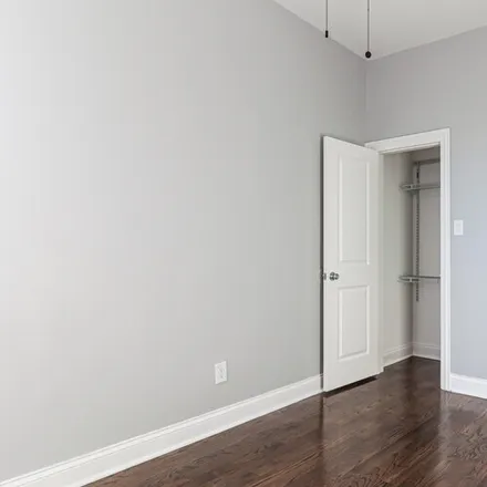 Image 8 - 906 W Montrose Ave, Unit 2E - Apartment for rent