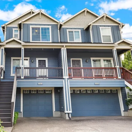 Buy this 3 bed townhouse on Salamo Road - Noble Lane Connector in West Linn, OR 97068