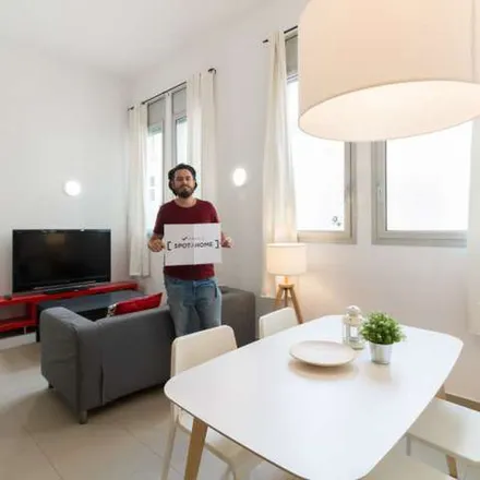 Image 3 - Carrer de Torrijos, 40, 08012 Barcelona, Spain - Apartment for rent