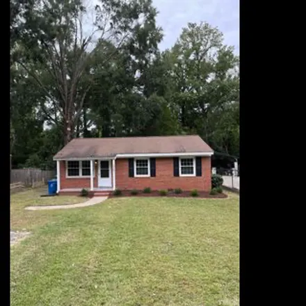 Rent this 1 bed room on 1926 Essex Road in Durham, NC 27704