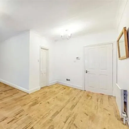 Image 2 - St Mary Magdalene, Canning Road, London, CR0 6QE, United Kingdom - Room for rent