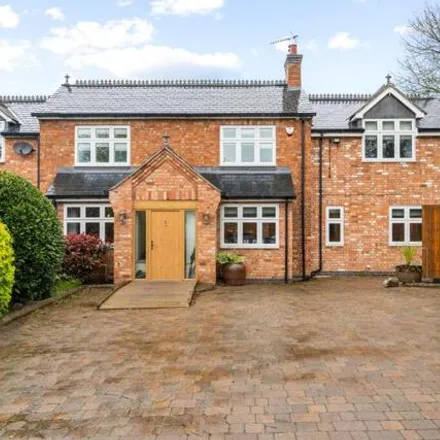 Buy this 5 bed house on Workhouse Lane in Hinckley, LE10 3AS