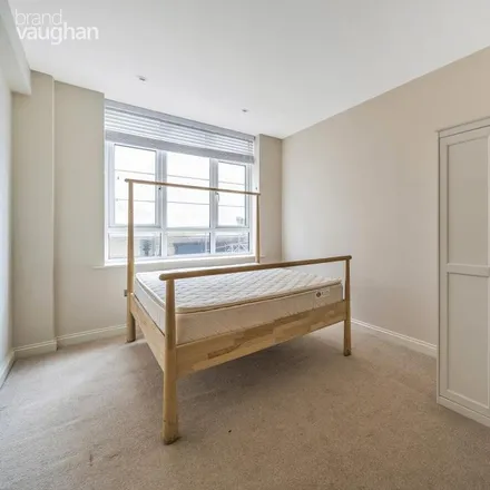 Image 7 - Barnardo's, Western Road, Brighton, BN1 2DA, United Kingdom - Apartment for rent