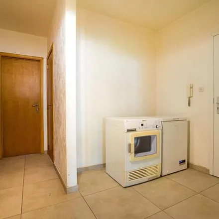 Rent this 2 bed apartment on Avenue Achille Sonck 10 in 4280 Hannut, Belgium