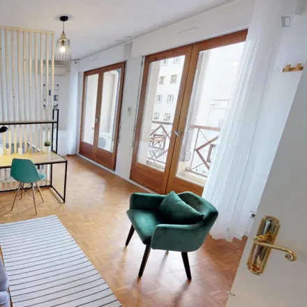 Rent this 3 bed room on 10 Rue Agathoise in 31000 Toulouse, France