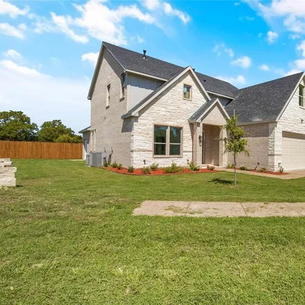 Buy this 5 bed house on 1712 Prestwick Drive in Ennis, TX 75119