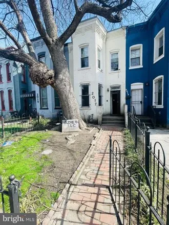 Buy this 3 bed house on R Street Northwest in Washington, DC 20060