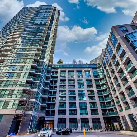 Image 7 - LTD at Malibu, 600 Fleet Street, Old Toronto, ON M5V 1B9, Canada - Apartment for rent