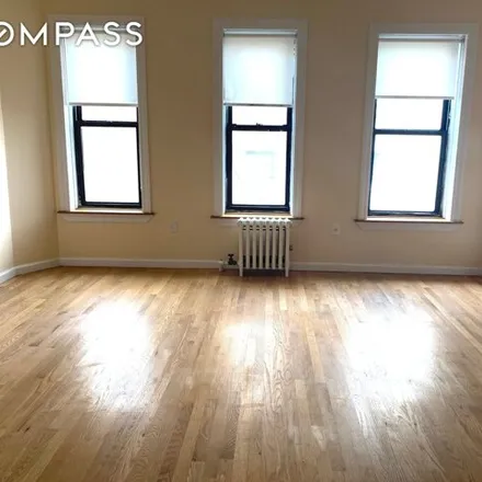 Rent this studio house on 419 West 141st Street in New York, NY 10031
