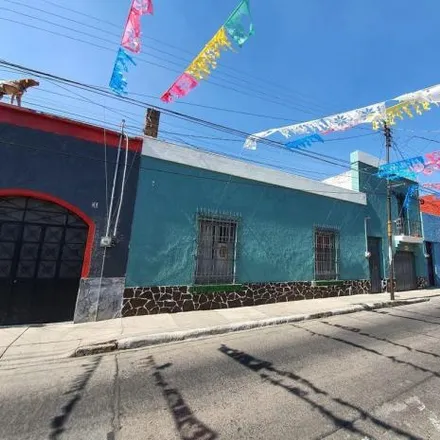 Buy this 6 bed house on Mononoke Ramen in Calle Gregorio Dávila, Mezquitán Country