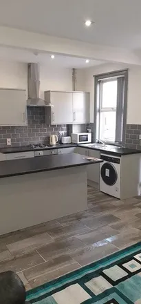 Rent this 3 bed house on Quarry Street in Leeds, LS6 2JU