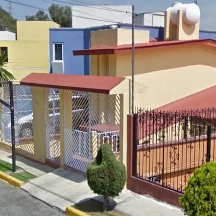 Buy this 3 bed house on Calle Mar de los Humores 10 in Colonia México 68, 53200 Naucalpan de Juárez