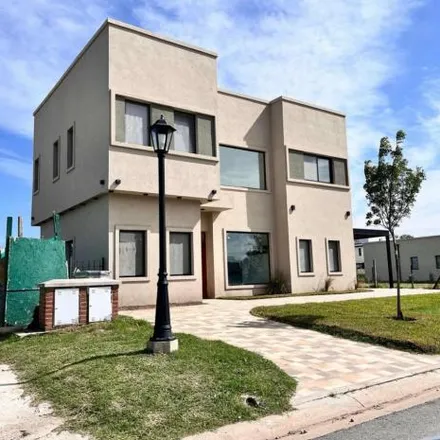 Rent this 4 bed house on unnamed road in Partido del Pilar, 1635 Presidente Derqui