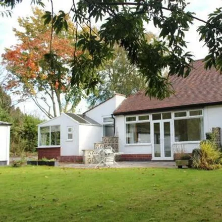 Rent this 3 bed house on Brizlincote Lane in Burton-on-Trent, DE15 0PR
