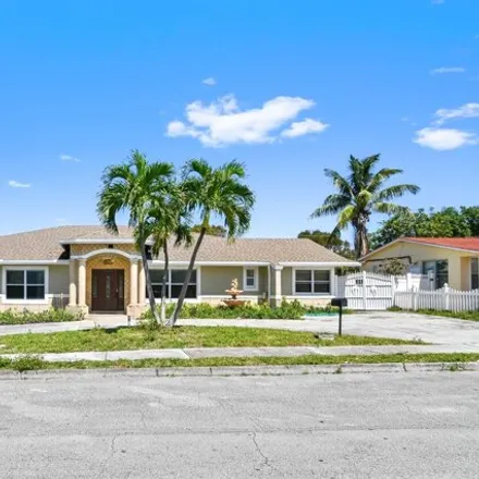 Rent this 5 bed house on 851 Hollywood Place in West Palm Beach, FL 33405