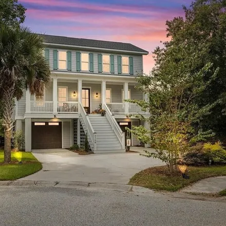 Buy this 5 bed house on 2108 Cape Jasmine Ct in Mount Pleasant, South Carolina
