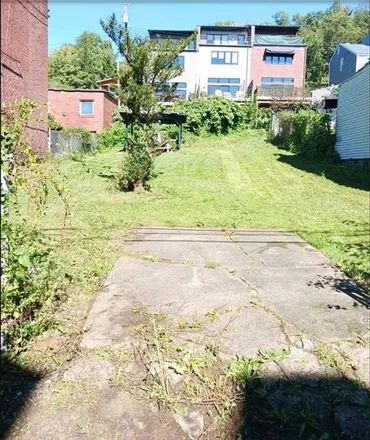Buy this studio house on 510 Armandale Street in Pittsburgh, PA 15212