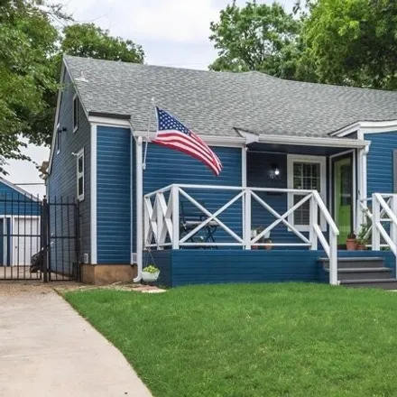 Buy this 3 bed house on 5033 Calmont Ave in Fort Worth, Texas