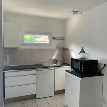 Rent this 1 bed apartment on 31 Rue du Père Foucauld in 26000 Valence, France