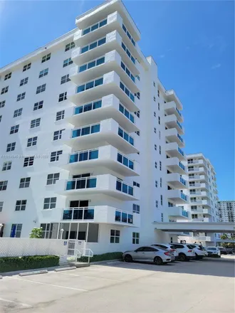 Buy this 1 bed condo on 1701 South Ocean Drive in Beverly Beach, Hollywood