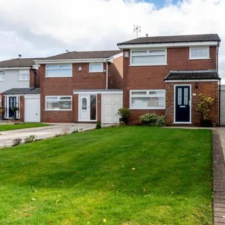 Buy this 3 bed house on Pinfold Drive in St Helens, WA10 5BT