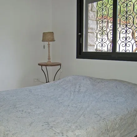 Rent this 3 bed apartment on Centre d'incendie et de secours de La Turbie in Avenue Prince Albert Ier de Monaco, 06320 La Turbie