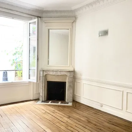 Rent this 3 bed apartment on Tout À Dom Services Paris 17Ème in Boulevard Pereire, 75017 Paris