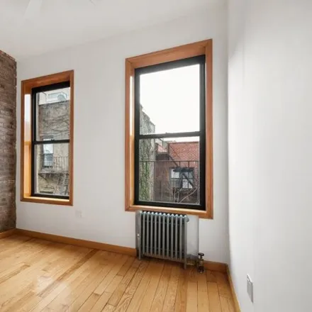 Image 5 - 326 East 11th Street, New York, NY 10003, USA - House for rent