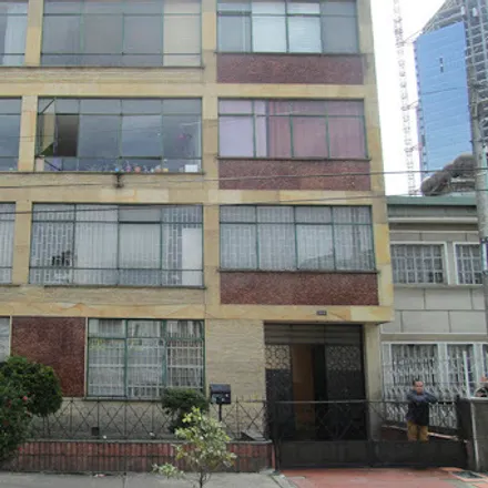 Buy this studio apartment on Carrera 16A 16-54 in Teusaquillo, 111311 Bogota